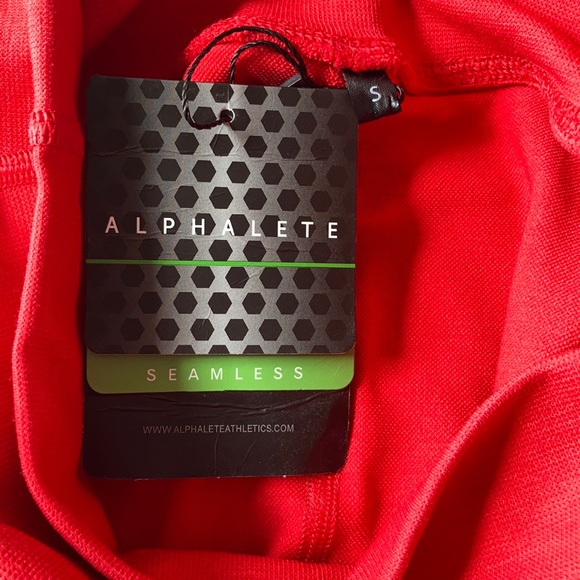 Alphalete R6 Formula Red Leggings - Picture 3 of 3